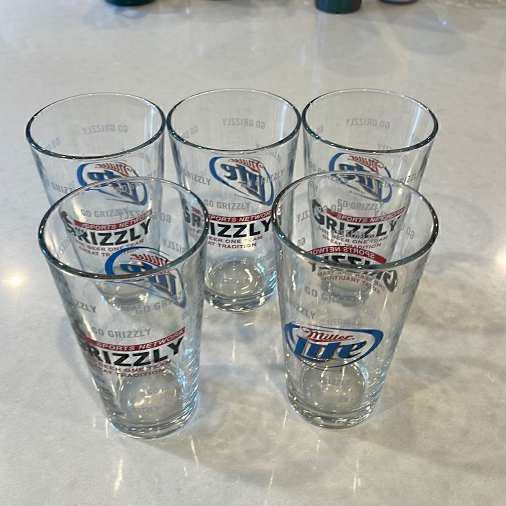 Montana grizzly football miller lite drinking glasses set of 5. Go griz!!!!!!